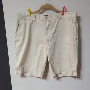 Polo Ralph Lauren Beige Flat Front Shorts Size 36 9 Inch Inseam